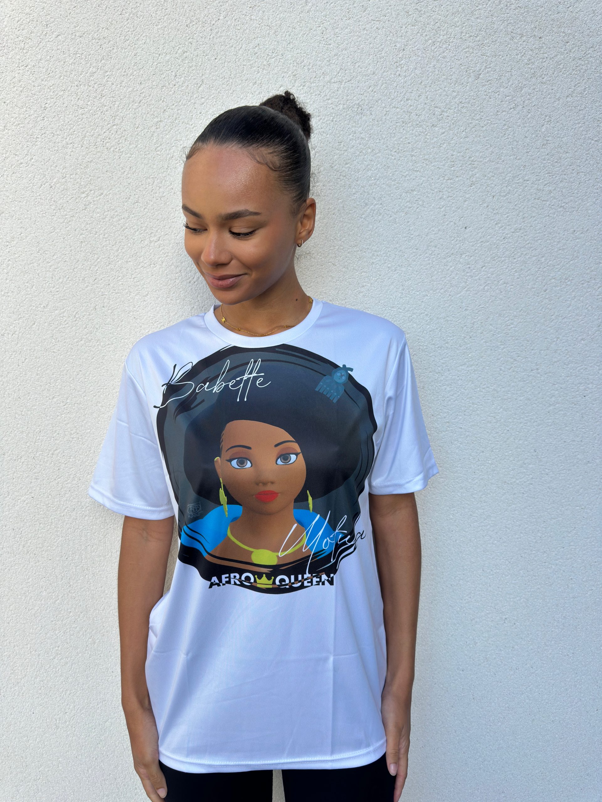 sobre-blanc-t-shirt-Babette-Motika-AfroQueen Oceane