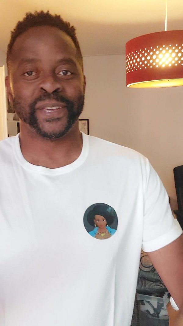 sobre blanc -t shirt Babette Motika AfroQueen (3)