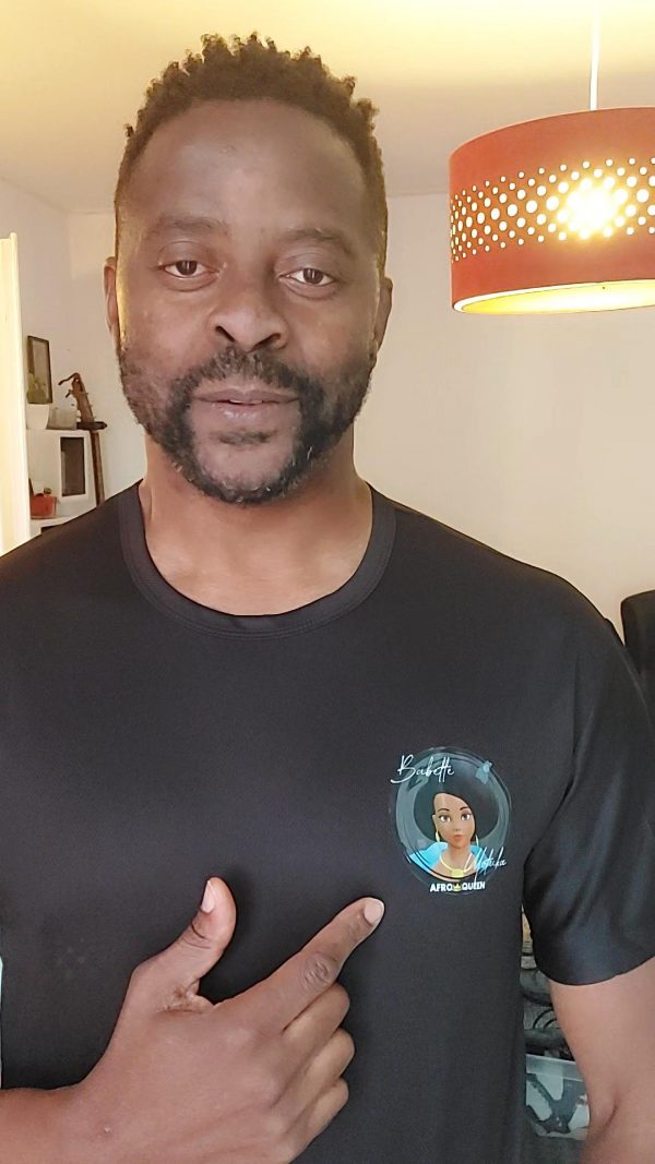sobre noir -t shirt Babette Motika AfroQueen (3)