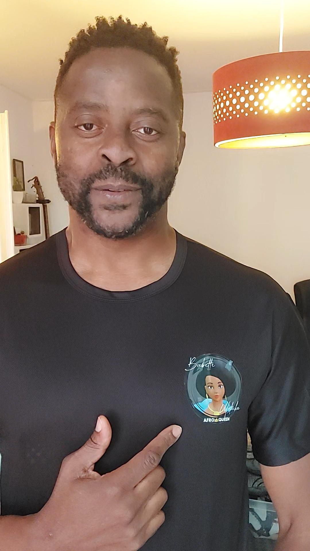 sobre noir -t shirt Babette Motika AfroQueen (3)