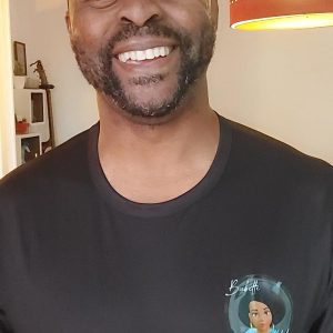 sobre noir -t shirt Babette Motika AfroQueen (3)