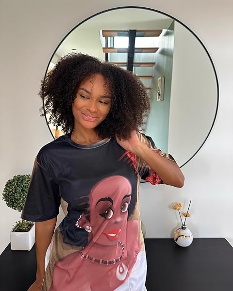 Babette Motuka AfroQueen T-Shirt Unisexe Kisanola, Manches Courtes, Imprimé Africain, 100% Polyester, Tailles S à XXL – Image 4